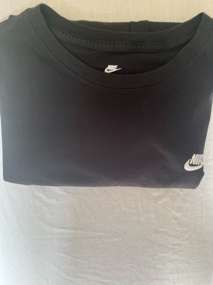Nike Black T-Shirt
